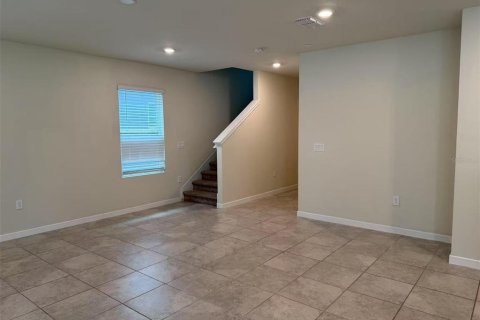 House in CAGAN CROSSINGS in Clermont, Florida 5 bedrooms, 205.13 sq.m. № 1825246 - photo 9