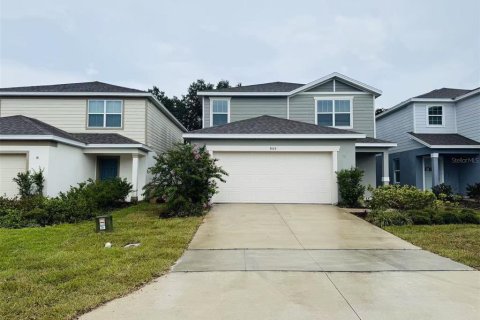 House in CAGAN CROSSINGS in Clermont, Florida 5 bedrooms, 205.13 sq.m. № 1825246 - photo 2