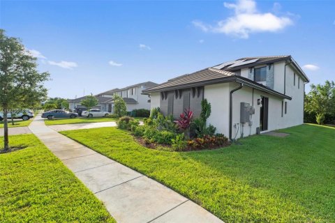 House in Davie, Florida 5 bedrooms, 381.46 sq.m. № 1784050 - photo 17
