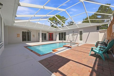 House in Spring Hill, Florida 4 bedrooms, 186.55 sq.m. № 2347077 - photo 21