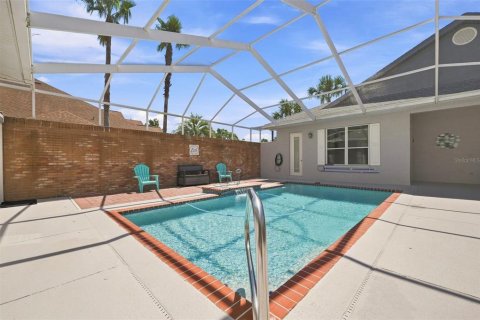 House in Spring Hill, Florida 4 bedrooms, 186.55 sq.m. № 2347077 - photo 20