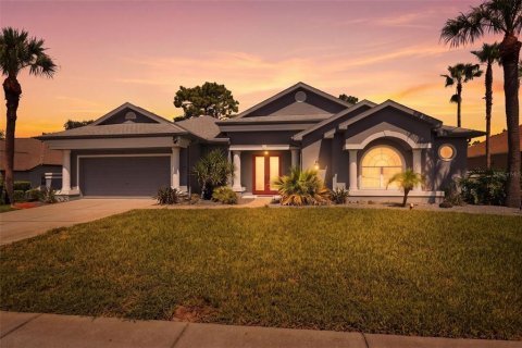 Casa en Spring Hill, Florida 4 dormitorios, 186.55 m2 № 2347077