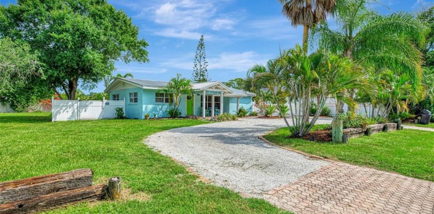 Villa ou maison à Sarasota, Floride 3 chambres, 114.64 m2 № 2296533