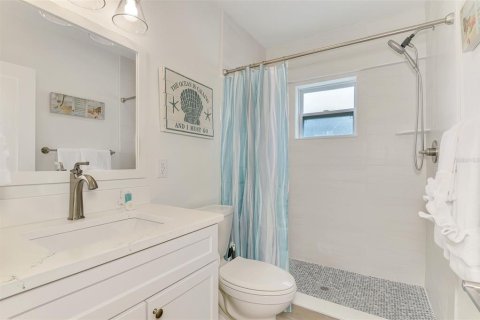 Villa ou maison à louer à Sarasota, Floride: 3 chambres, 114.64 m2 № 2296533 - photo 24