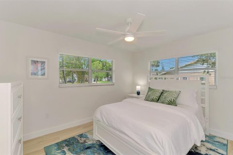 Villa ou maison à louer à Sarasota, Floride: 3 chambres, 114.64 m2 № 2296533 - photo 29