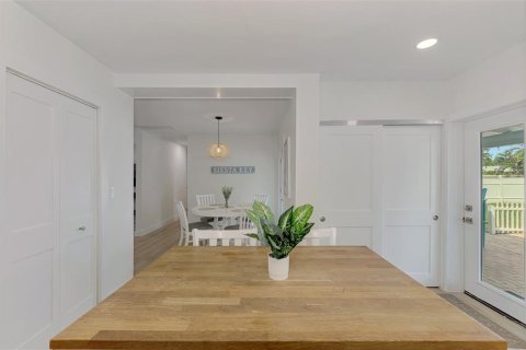 Villa ou maison à louer à Sarasota, Floride: 3 chambres, 114.64 m2 № 2296533 - photo 19