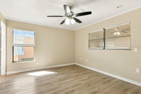 Villa ou maison à louer à Kissimmee, Floride: 3 chambres, 127.46 m2 № 2391044 - photo 8
