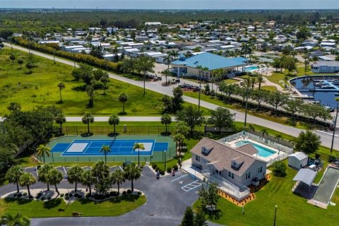 Villa ou maison à vendre à Punta Gorda, Floride: 3 chambres, 165.37 m2 № 2205446 - photo 21