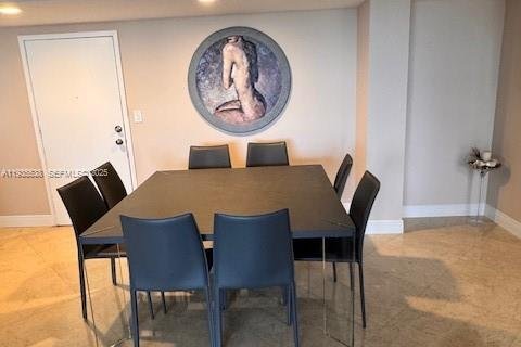 Condominio en alquiler en Sunny Isles Beach, Florida, 2 dormitorios, 118.36 m2 № 1993614 - foto 13