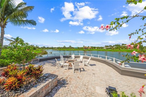 House in Fort Myers, Florida 1 bedroom, 61.97 sq.m. № 1368187 - photo 12