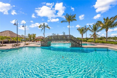 House in Fort Myers, Florida 1 bedroom, 61.97 sq.m. № 1368187 - photo 15