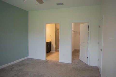 Townhouse in Winter Haven, Florida 2 bedrooms, 128.67 sq.m. № 1778331 - photo 8