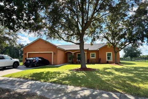 Casa en venta en Plant City, Florida, 3 dormitorios, 137.22 m2 № 2423727 - foto 2
