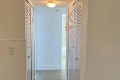 Copropriété à vendre à North Lauderdale, Floride: 2 chambres, 92.9 m2 № 2034697 - photo 12