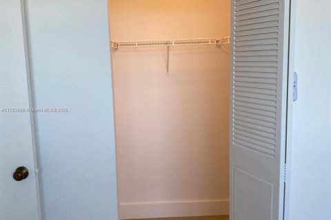 Copropriété à vendre à North Lauderdale, Floride: 2 chambres, 92.9 m2 № 2034697 - photo 19