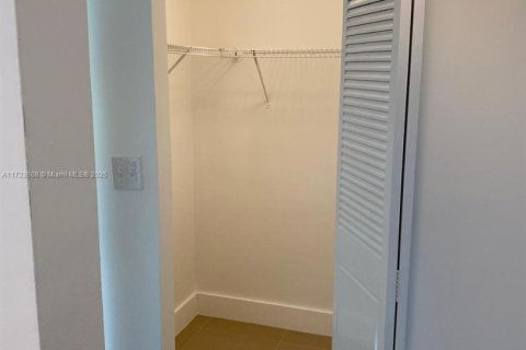 Copropriété à vendre à North Lauderdale, Floride: 2 chambres, 92.9 m2 № 2034697 - photo 13