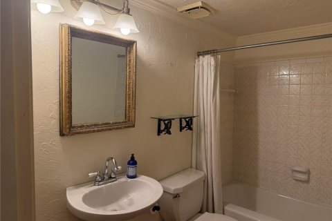 Copropriété à louer à Sarasota, Floride: 2 chambres, 87.33 m2 № 1849872 - photo 11
