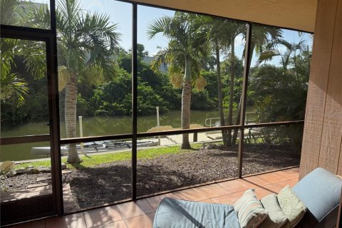 Copropriété à louer à Sarasota, Floride: 2 chambres, 87.33 m2 № 1849872 - photo 17