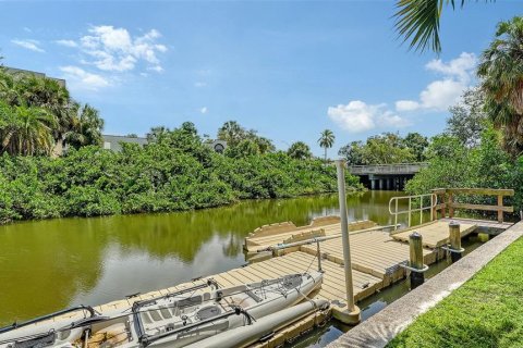 Copropriété à louer à Sarasota, Floride: 2 chambres, 87.33 m2 № 1849872 - photo 29