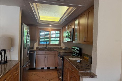 Copropriété à louer à Sarasota, Floride: 2 chambres, 87.33 m2 № 1849872 - photo 7