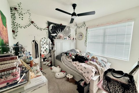 Villa ou maison à vendre à Port St. Lucie, Floride: 4 chambres, 169.73 m2 № 2076689 - photo 26