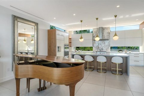 Купить виллу или дом в Пальметто, Флорида 10 комнат, 435.8м2, № 2302138 - фото 18