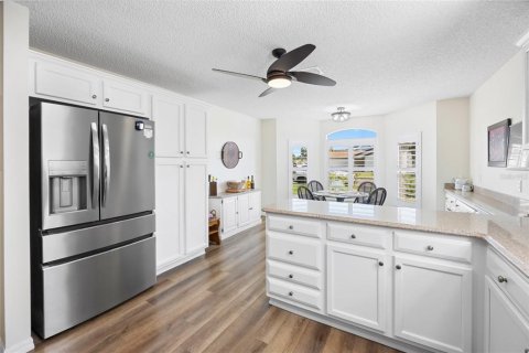 Casa en venta en The Villages, Florida, 3 dormitorios, 184.13 m2 № 1900427 - foto 9