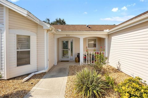 Casa en venta en The Villages, Florida, 3 dormitorios, 184.13 m2 № 1900427 - foto 2