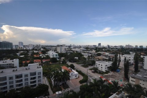 Снять в аренду кондоминиум в Майами-Бич, Флорида 2 спальни, 117.24м2, № 2006057 - фото 13