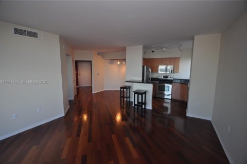 Снять в аренду кондоминиум в Майами-Бич, Флорида 2 спальни, 117.24м2, № 2006057 - фото 10