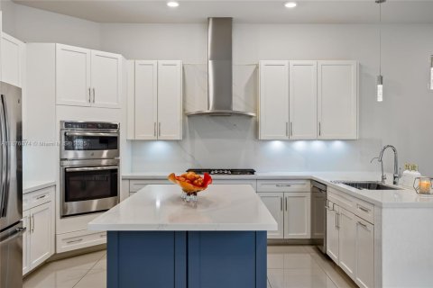 Casa en venta en Parkland, Florida, 5 dormitorios, 384.8 m2 № 2014116 - foto 11