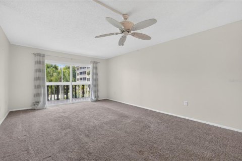 Copropriété à vendre à Mount Dora, Floride: 2 chambres, 108.05 m2 № 2318816 - photo 16