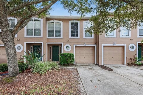 Townhouse in Tampa, Florida 3 bedrooms, 155.15 sq.m. № 2347902