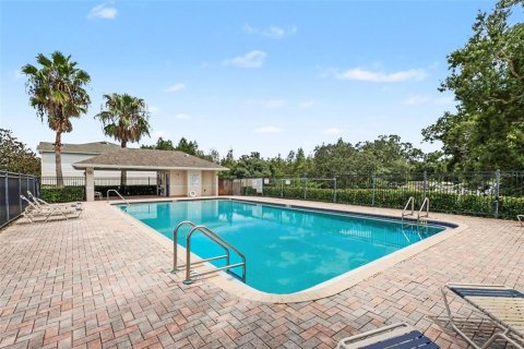 Adosado en venta en Tampa, Florida, 3 dormitorios, 155.15 m2 № 2347902 - foto 2
