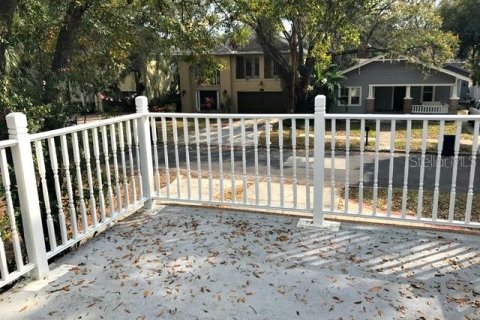 Villa ou maison à louer à Tampa, Floride: 4 chambres, 207.92 m2 № 2398915 - photo 21