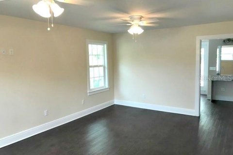 Villa ou maison à louer à Tampa, Floride: 4 chambres, 207.92 m2 № 2398915 - photo 16