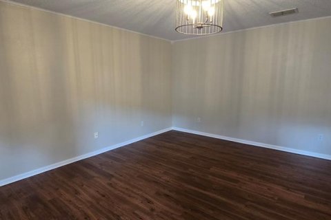 Villa ou maison à louer à Ocala, Floride: 3 chambres, 175.96 m2 № 2148070 - photo 7