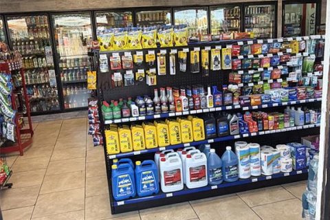 Propiedad comercial en venta en San Antonio, Florida № 2381245 - foto 5