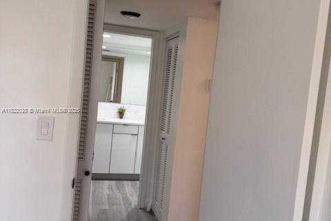 Condominio en venta en Miami, Florida, 2 dormitorios, 84.17 m2 № 1828927 - foto 17