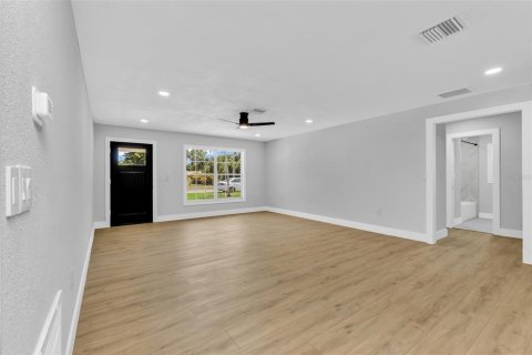 Купить виллу или дом в Венеция, Флорида 6 комнат, 151.15м2, № 2157103 - фото 16