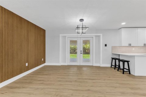 Купить виллу или дом в Венеция, Флорида 6 комнат, 151.15м2, № 2157103 - фото 12