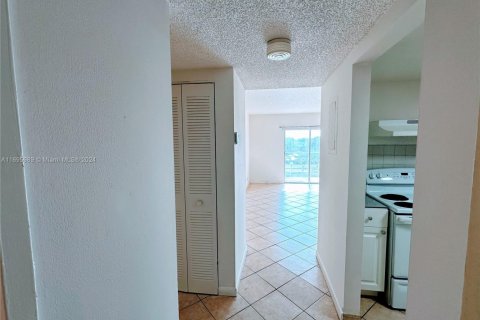 Copropriété à vendre à Deerfield Beach, Floride: 1 chambre, 64.57 m2 № 1933777 - photo 2