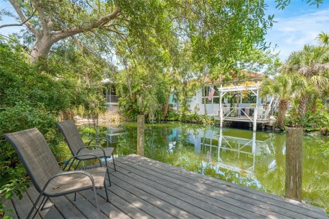 House in Nokomis, Florida 3 bedrooms, 186.64 sq.m. № 2110560 - photo 3