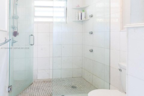 Купить виллу или дом в Майами, Флорида 4 спальни, 239.32м2, № 2006785 - фото 18