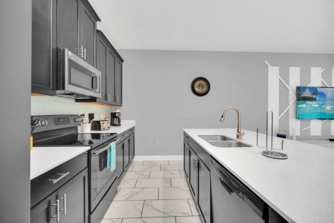 Touwnhouse à vendre à Davenport, Floride: 4 chambres, 176.7 m2 № 1511523 - photo 19
