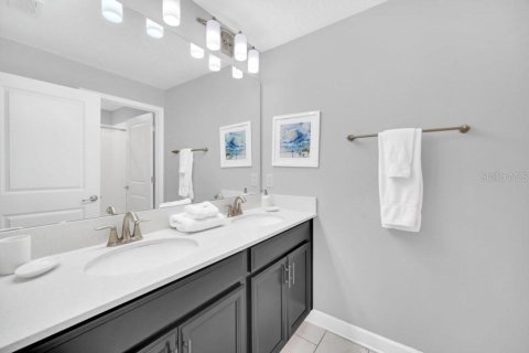 Townhouse in Davenport, Florida 4 bedrooms, 176.7 sq.m. № 1511523 - photo 29