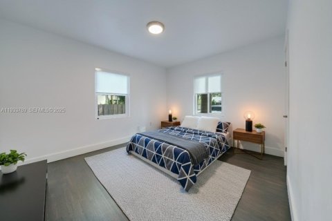 Casa en alquiler en El Portal, Florida, 3 dormitorios, 114.27 m2 № 1992123 - foto 12