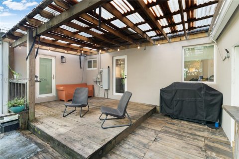 Casa en alquiler en El Portal, Florida, 3 dormitorios, 114.27 m2 № 1992123 - foto 23