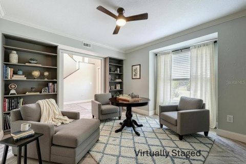 House in New Port Richey, Florida 5 bedrooms, 305.93 sq.m. № 2147520 - photo 8