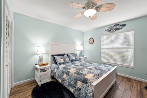 House in Spring Hill, Florida 2 bedrooms, 155.52 sq.m. № 1785268 - photo 21